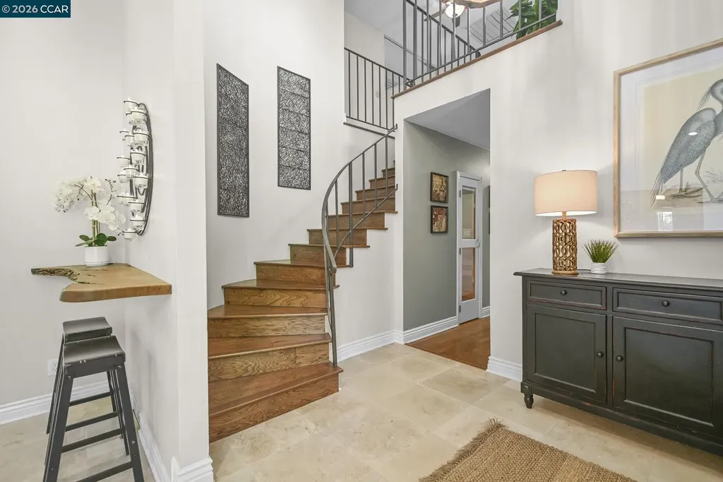 139 Mt Everest Court Clayton CA 94517