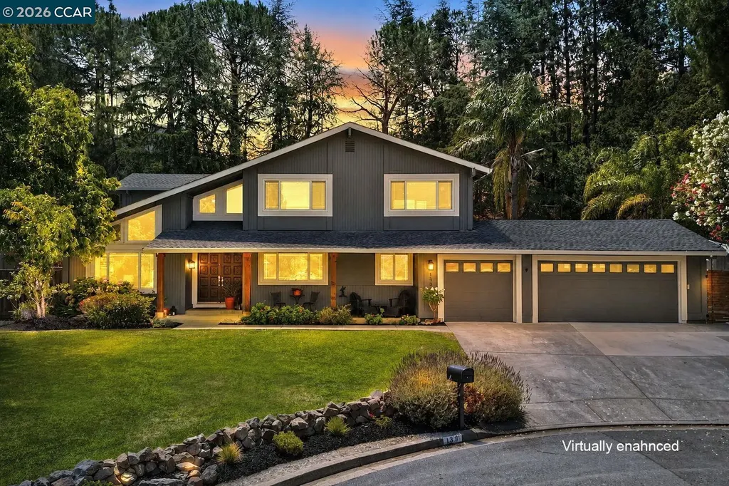 139 Mt Everest Court Clayton CA 94517