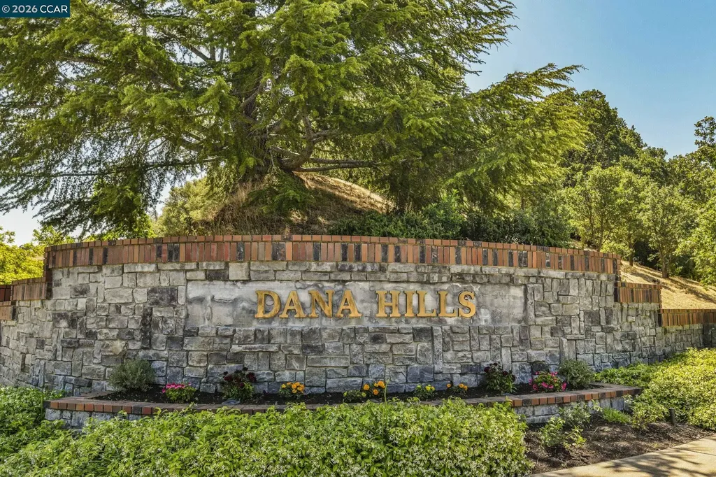 139 Mt Everest Court Clayton CA 94517
