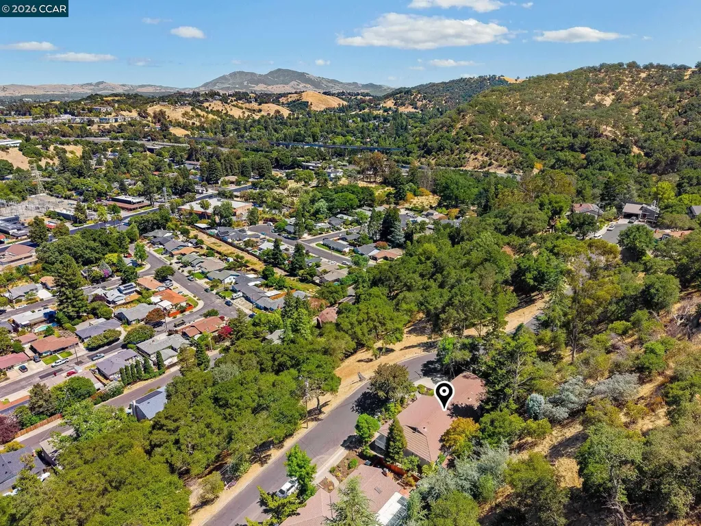 4050 Saint Marys Street Martinez CA 94553