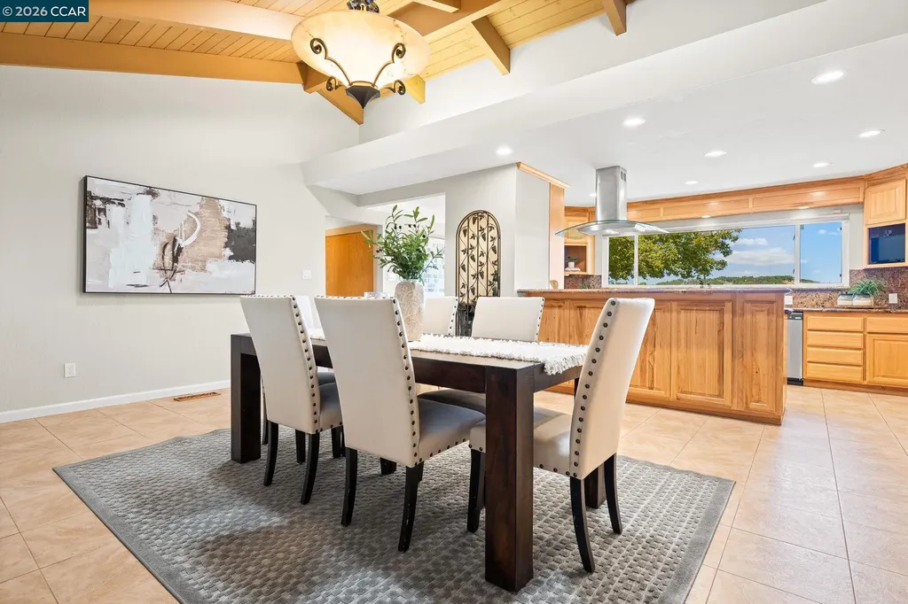4050 Saint Marys Street Martinez CA 94553