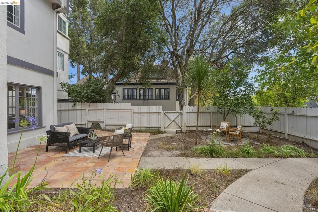 1849 Arch Street Berkeley CA 94709
