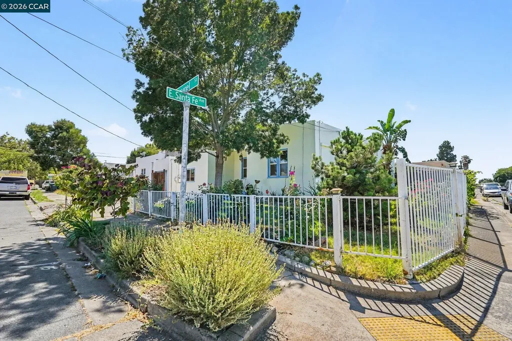 1110 Laurel Avenue Pittsburg CA 94565
