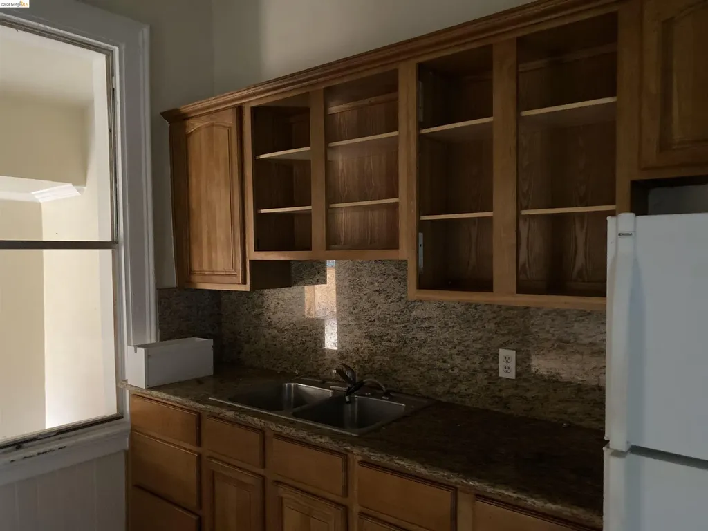 1133 Wood Street Oakland CA 94607