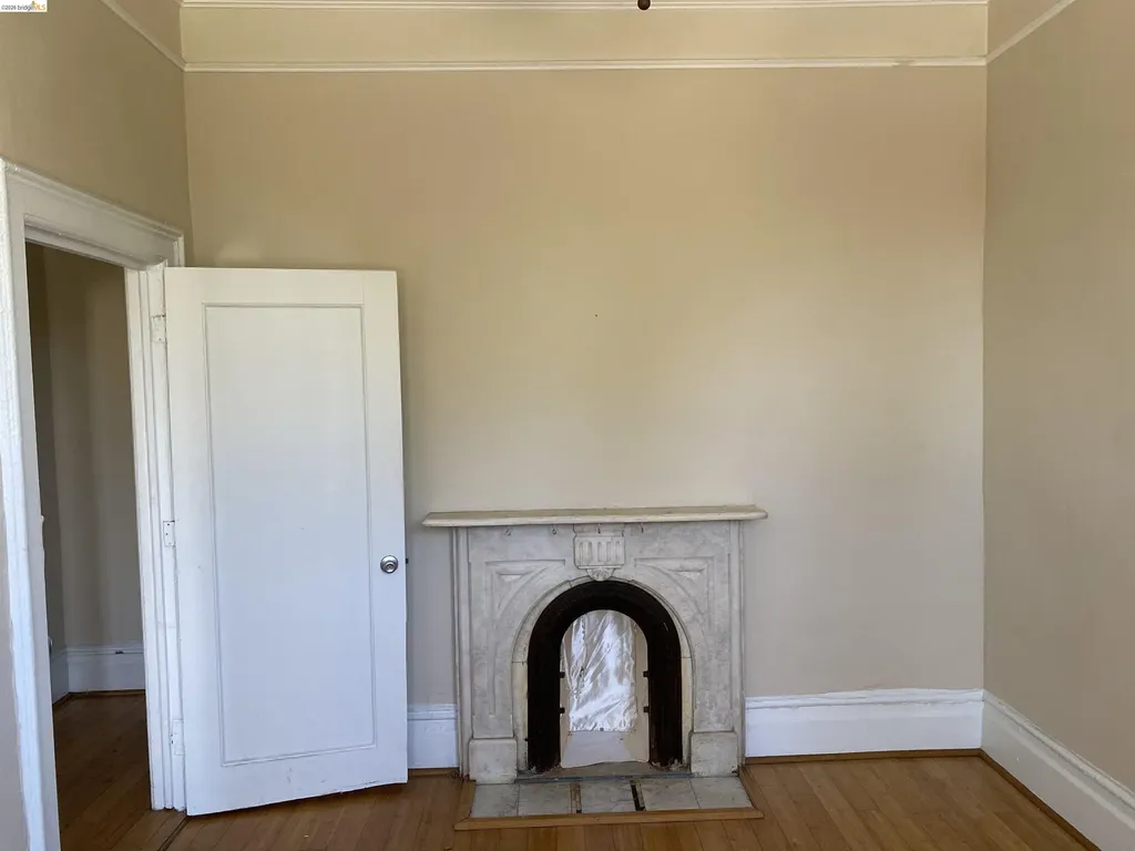 1133 Wood Street Oakland CA 94607