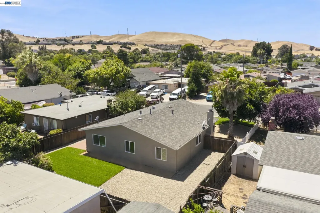 54 Lakeview Drive Bay Point CA 94565