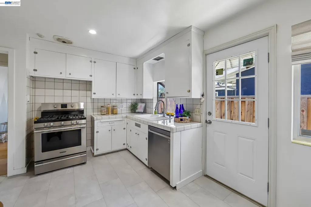 1253 4th Street Livermore CA 94550