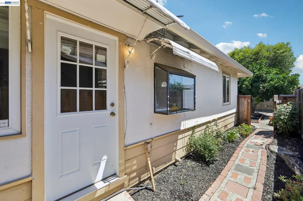 1253 4th Street Livermore CA 94550
