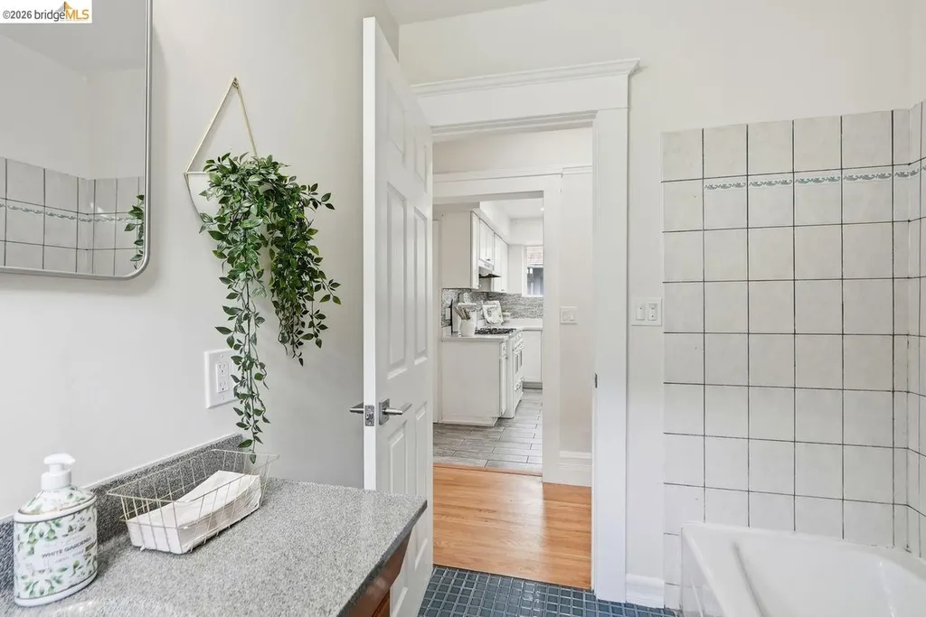 2840 Stanton Street Berkeley CA 94702