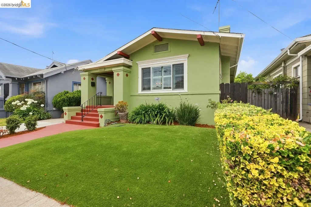 2840 Stanton Street Berkeley CA 94702
