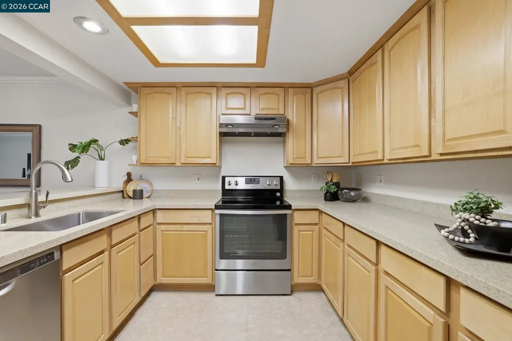 1100 Singingwood Court Walnut Creek CA 94595