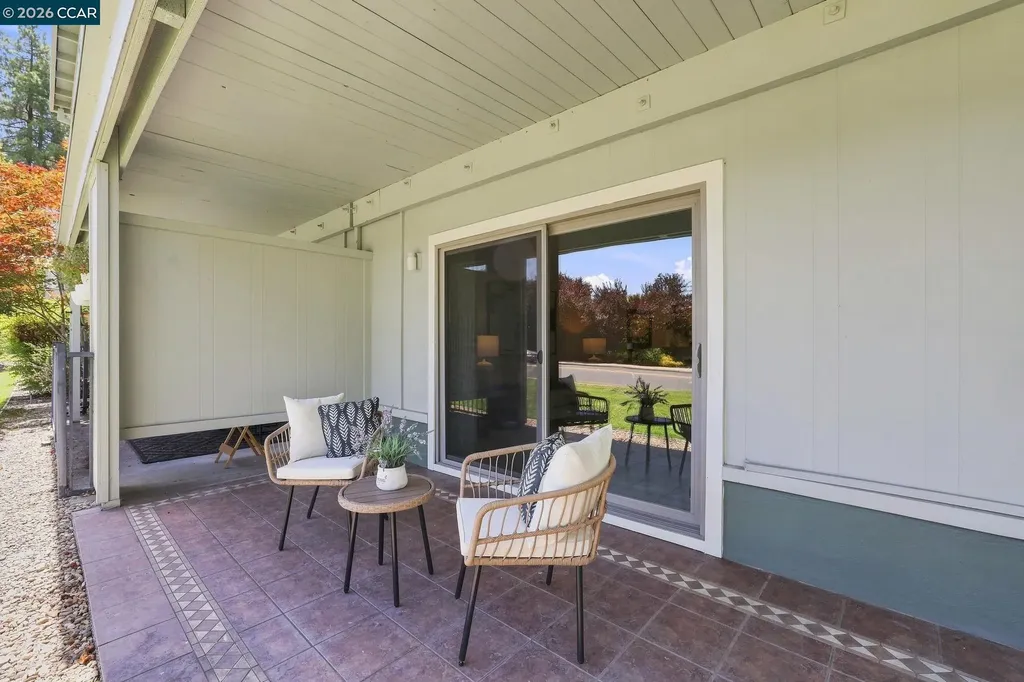 1100 Singingwood Court Walnut Creek CA 94595