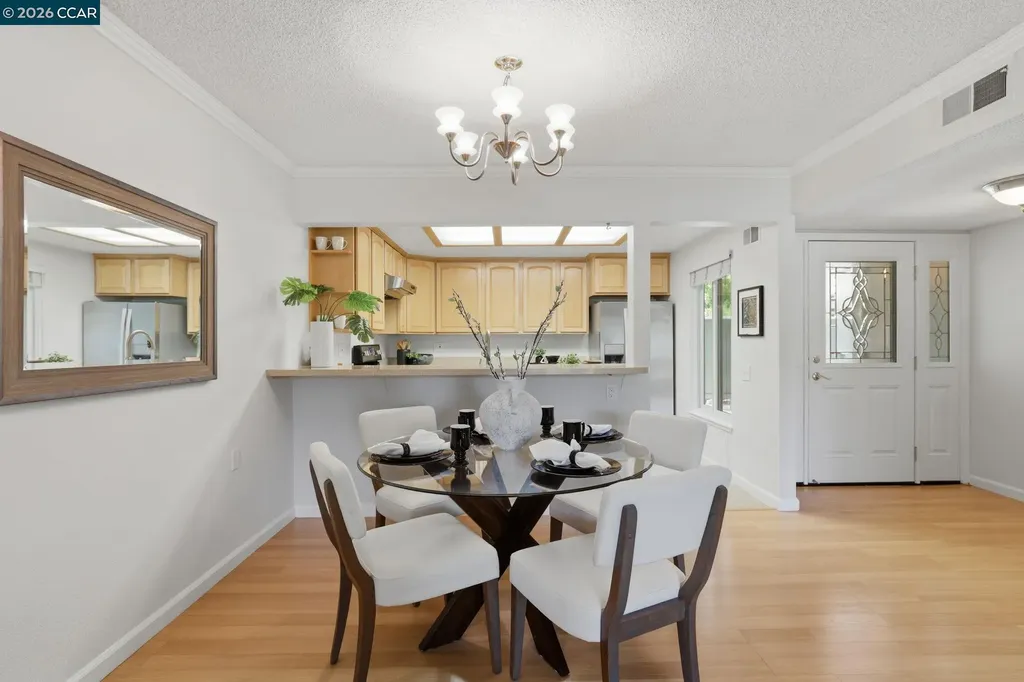 1100 Singingwood Court Walnut Creek CA 94595