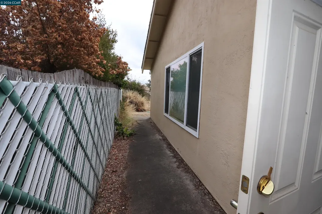 112 Zamora Court Vallejo CA 94591
