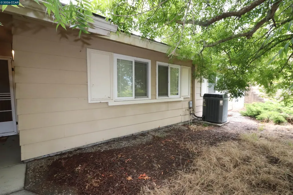 112 Zamora Court Vallejo CA 94591