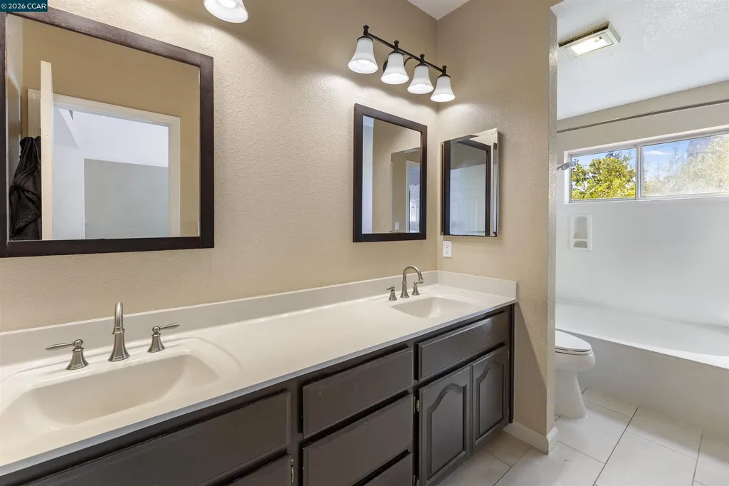 612 Julpun Loop Clayton CA 94517