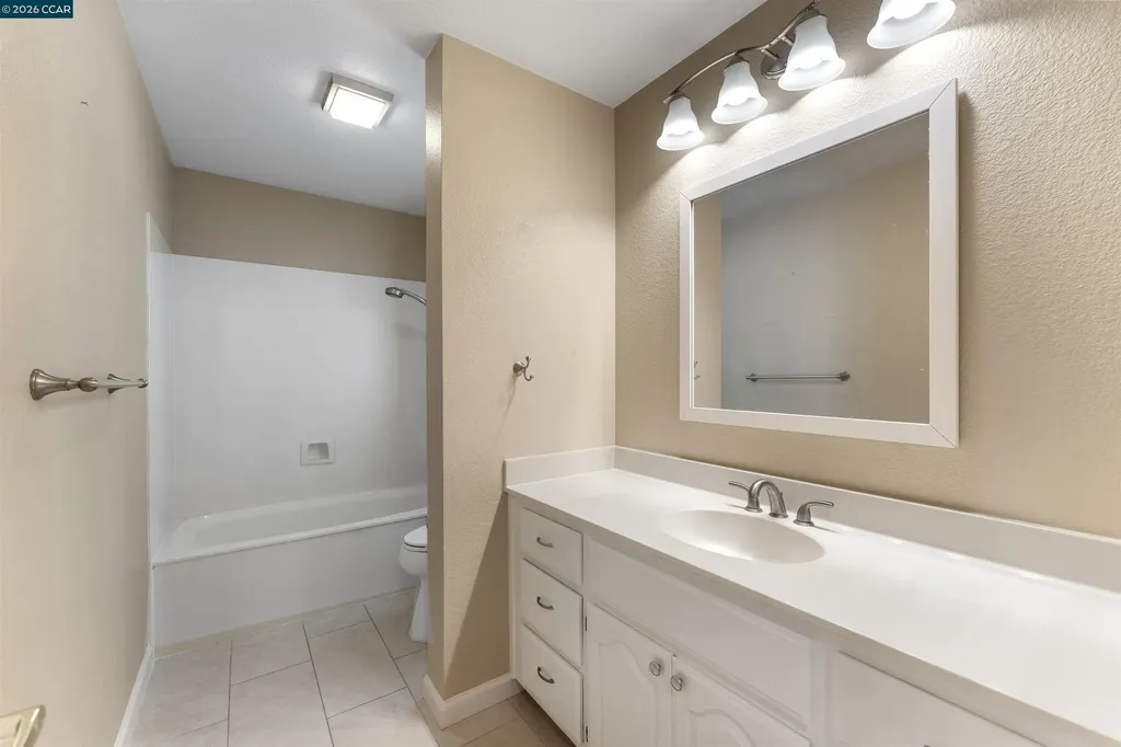 612 Julpun Loop Clayton CA 94517