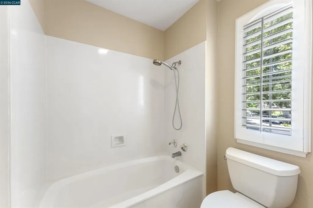 612 Julpun Loop Clayton CA 94517