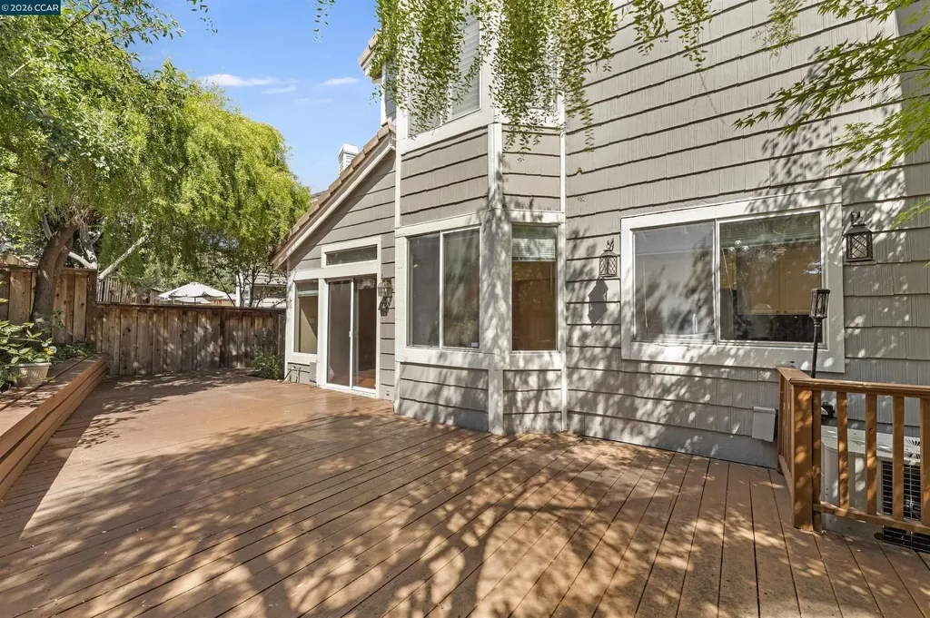 612 Julpun Loop Clayton CA 94517
