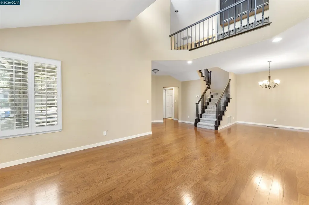 612 Julpun Loop Clayton CA 94517