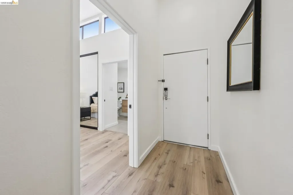 7 Embarcadero West Oakland CA 94607