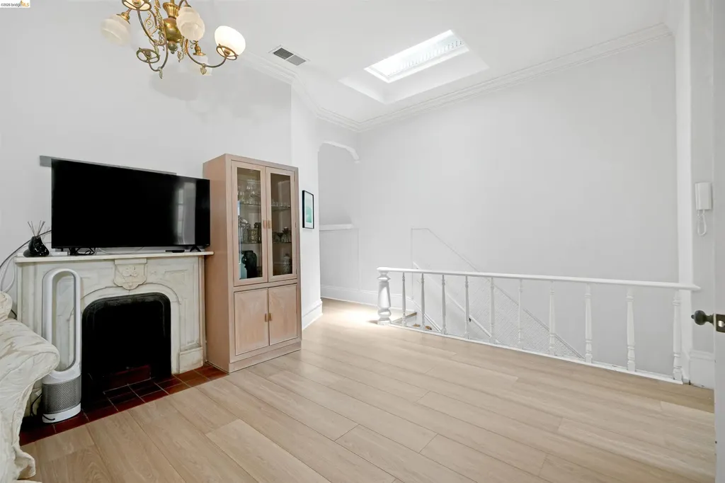 2654 Bush Street San Francisco CA 94115