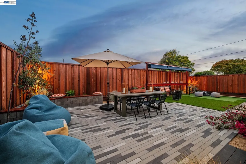 3280 Adams Street Alameda CA 94501