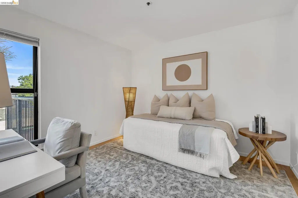 322 Hanover Avenue Oakland CA 94606