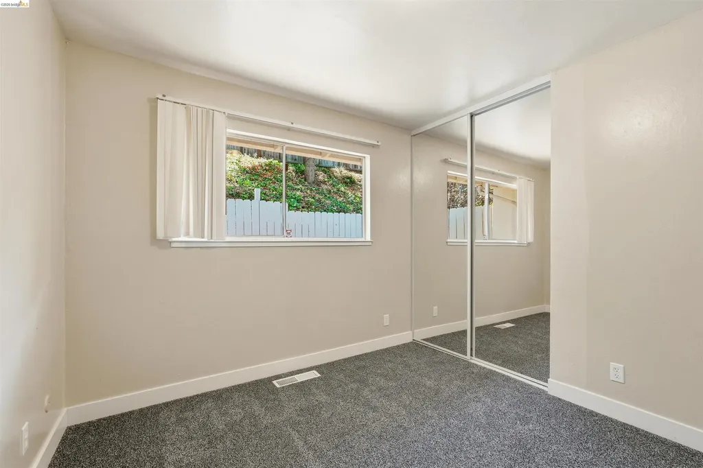 1072 View Drive Richmond CA 94803