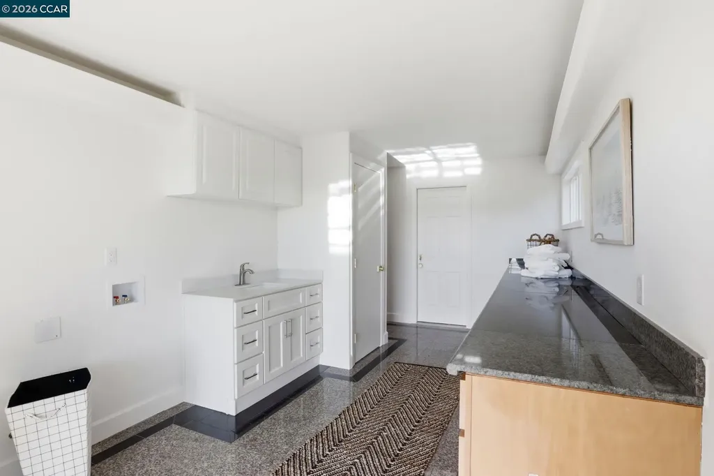 128 Diablo View Drive Orinda CA 94563