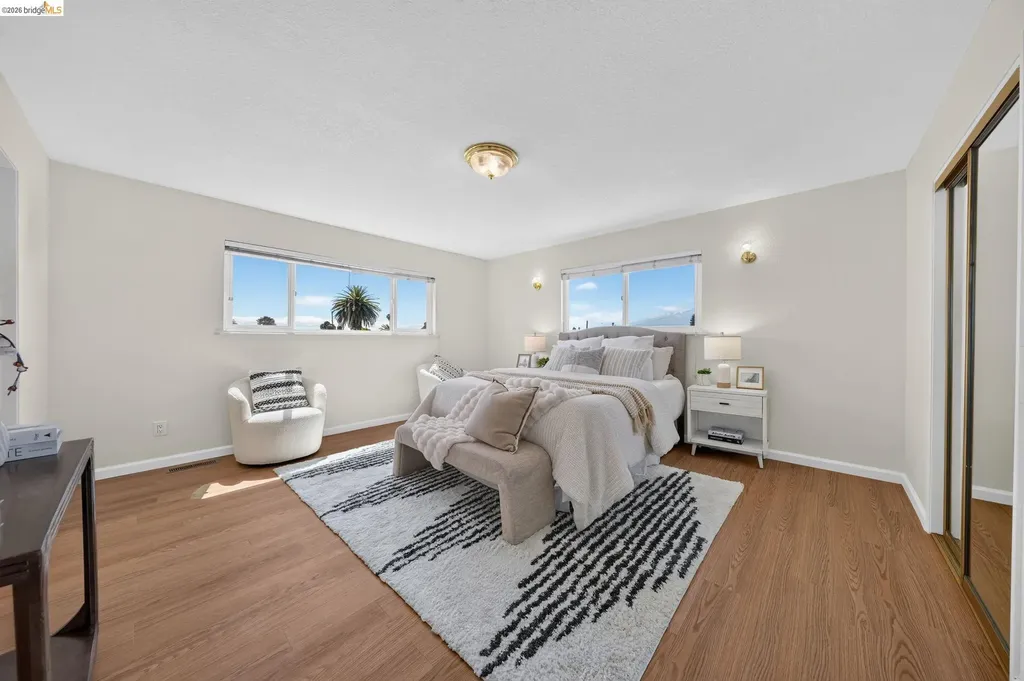 2327 Maywood Avenue Oakland CA 94605