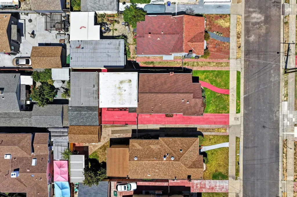 2327 Maywood Avenue Oakland CA 94605