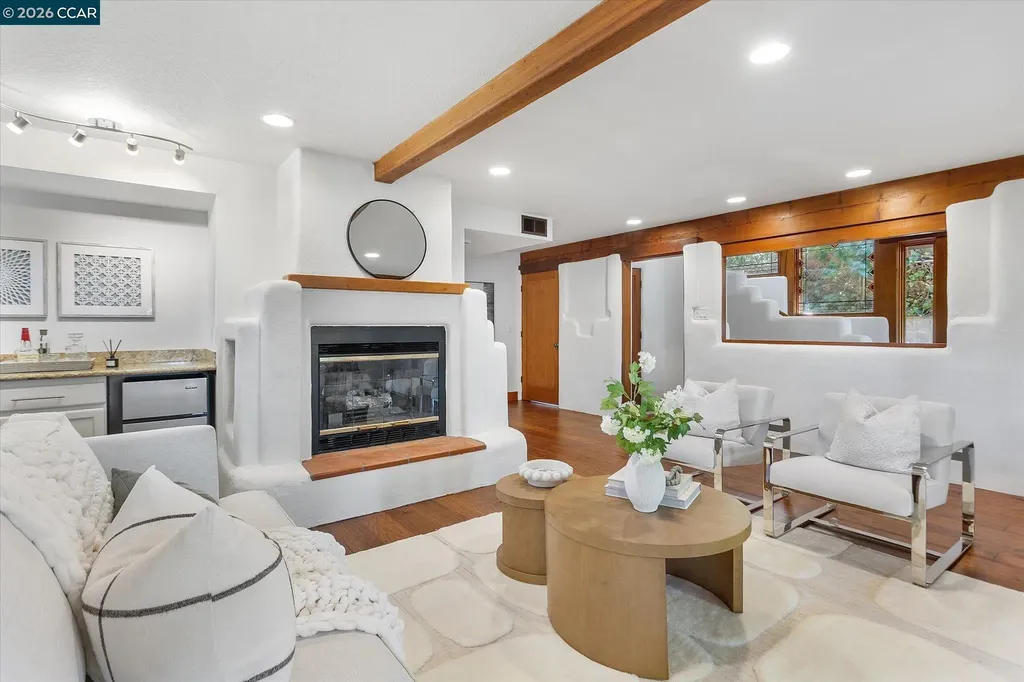 17460 Vineyard Road Castro Valley CA 94546