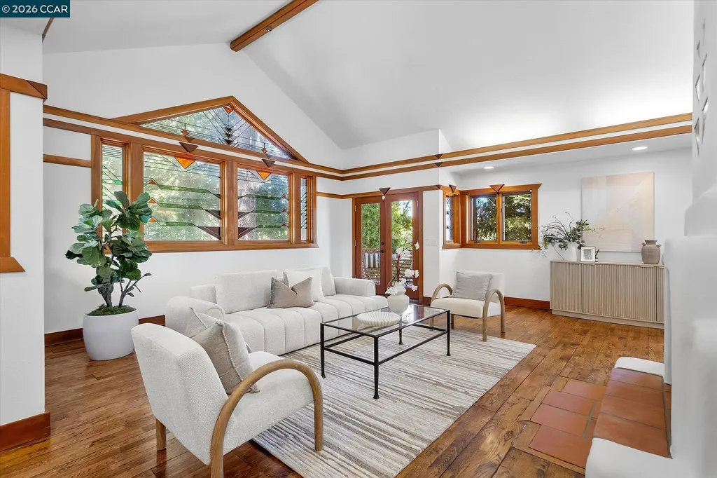 17460 Vineyard Road Castro Valley CA 94546
