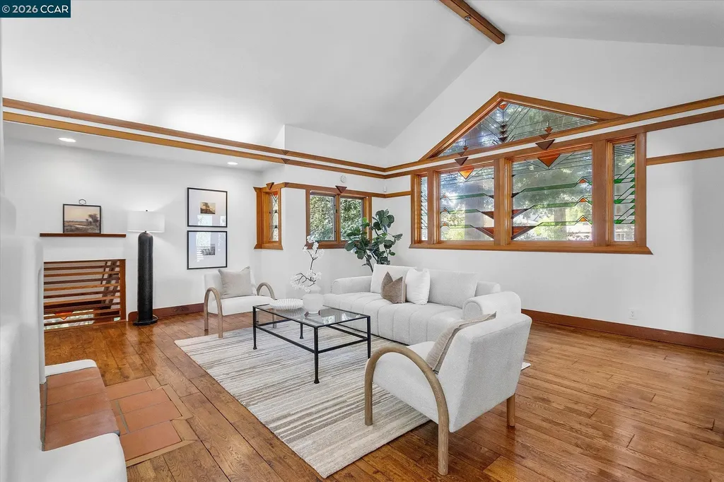 17460 Vineyard Road Castro Valley CA 94546