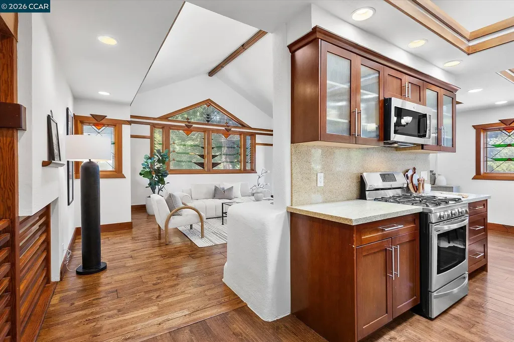 17460 Vineyard Road Castro Valley CA 94546