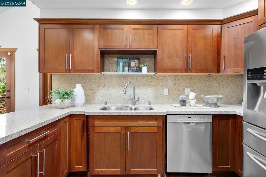 17460 Vineyard Road Castro Valley CA 94546