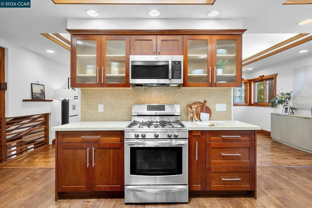 17460 Vineyard Road Castro Valley CA 94546
