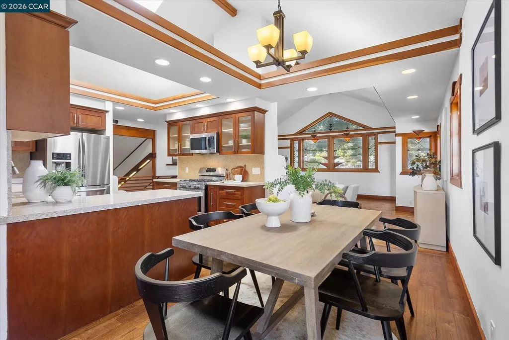 17460 Vineyard Road Castro Valley CA 94546