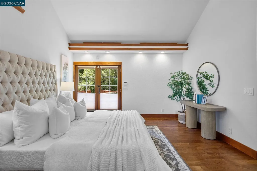 17460 Vineyard Road Castro Valley CA 94546