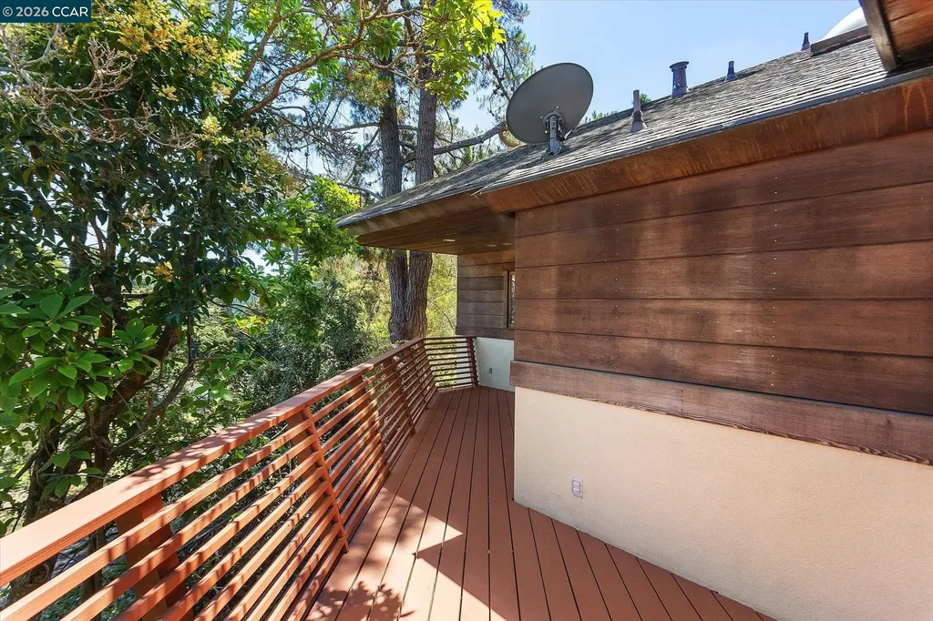 17460 Vineyard Road Castro Valley CA 94546