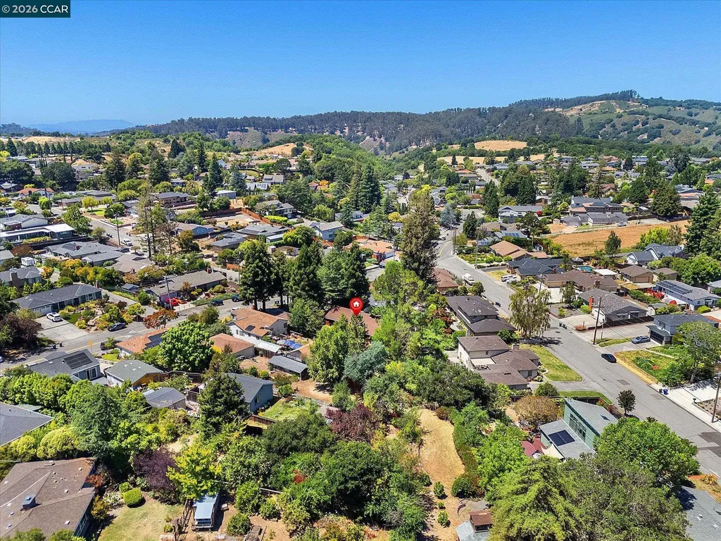 17460 Vineyard Road Castro Valley CA 94546