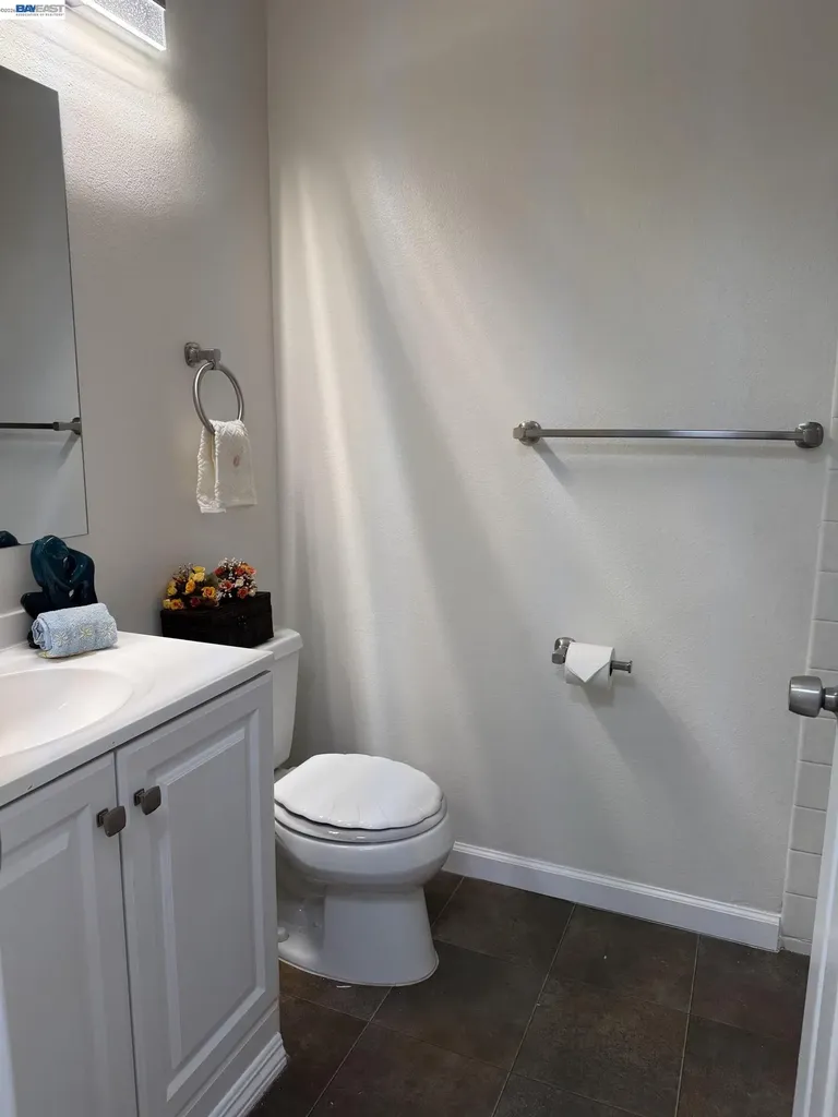 722 Kino Court Hayward CA 94544