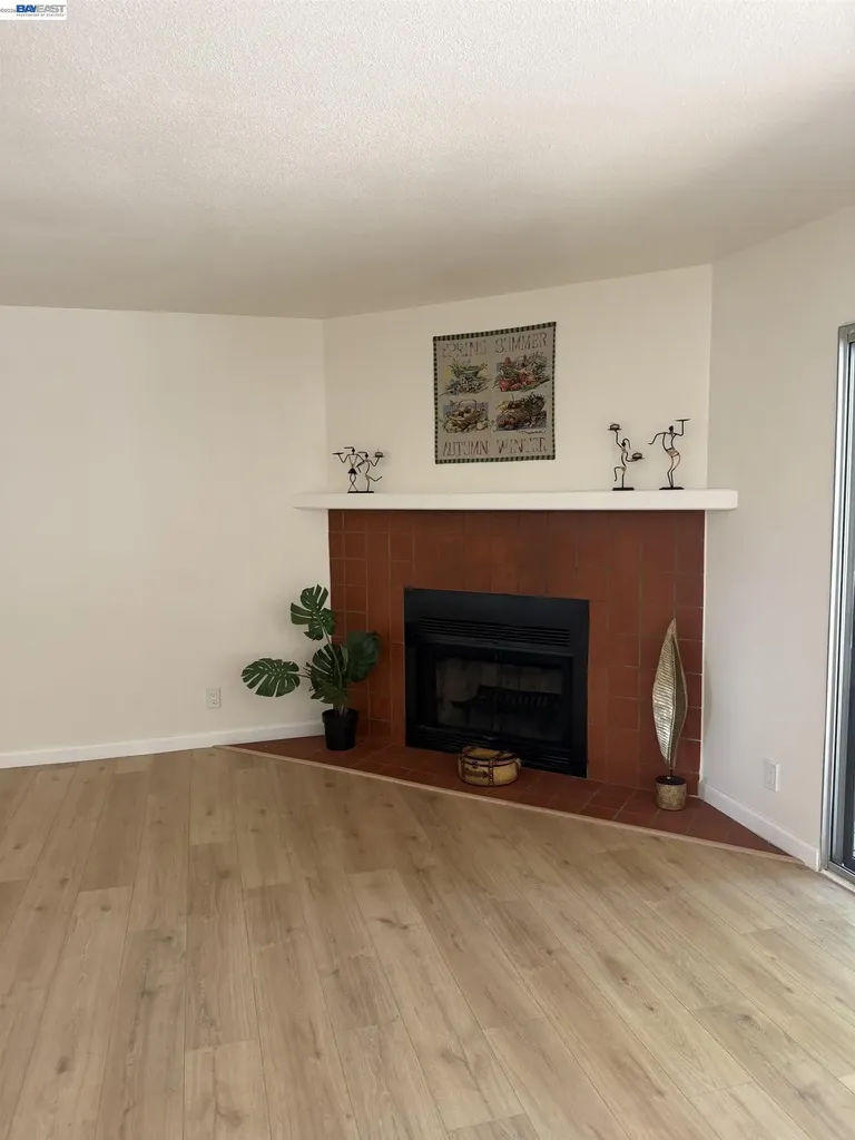 722 Kino Court Hayward CA 94544