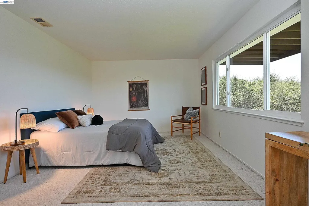 21714 Shadyspring Road Castro Valley CA 94546