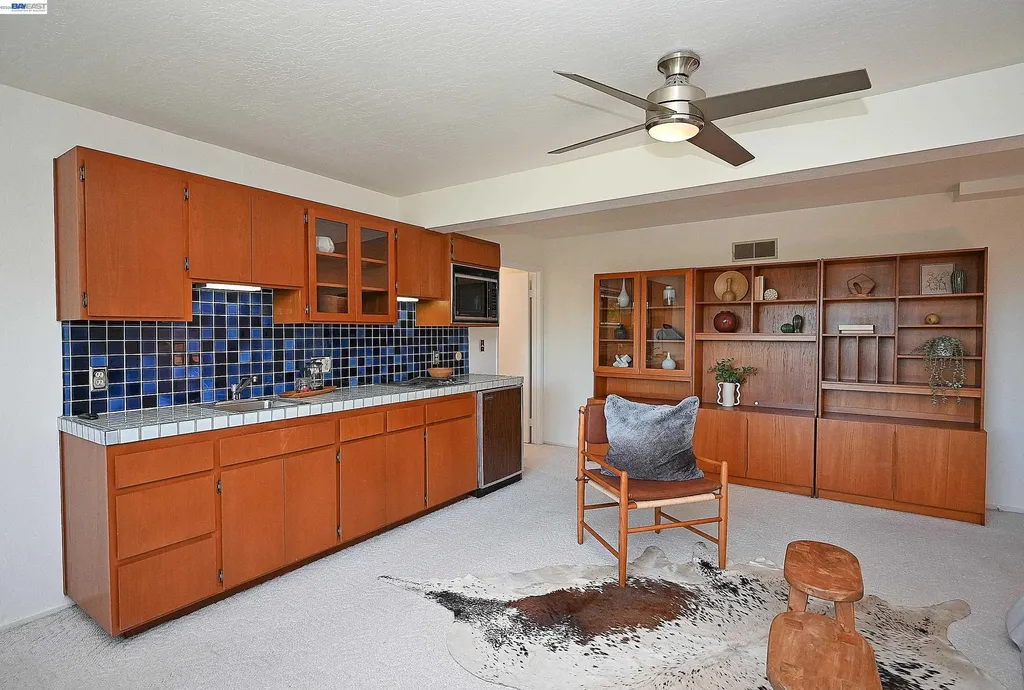 21714 Shadyspring Road Castro Valley CA 94546