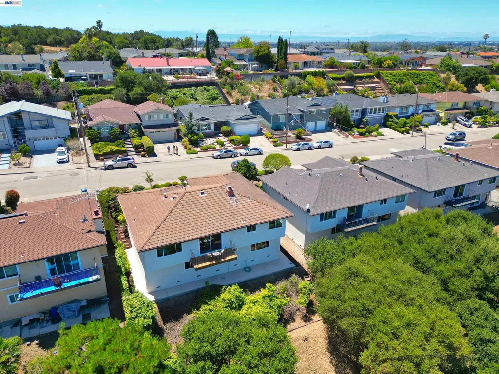 21714 Shadyspring Road Castro Valley CA 94546