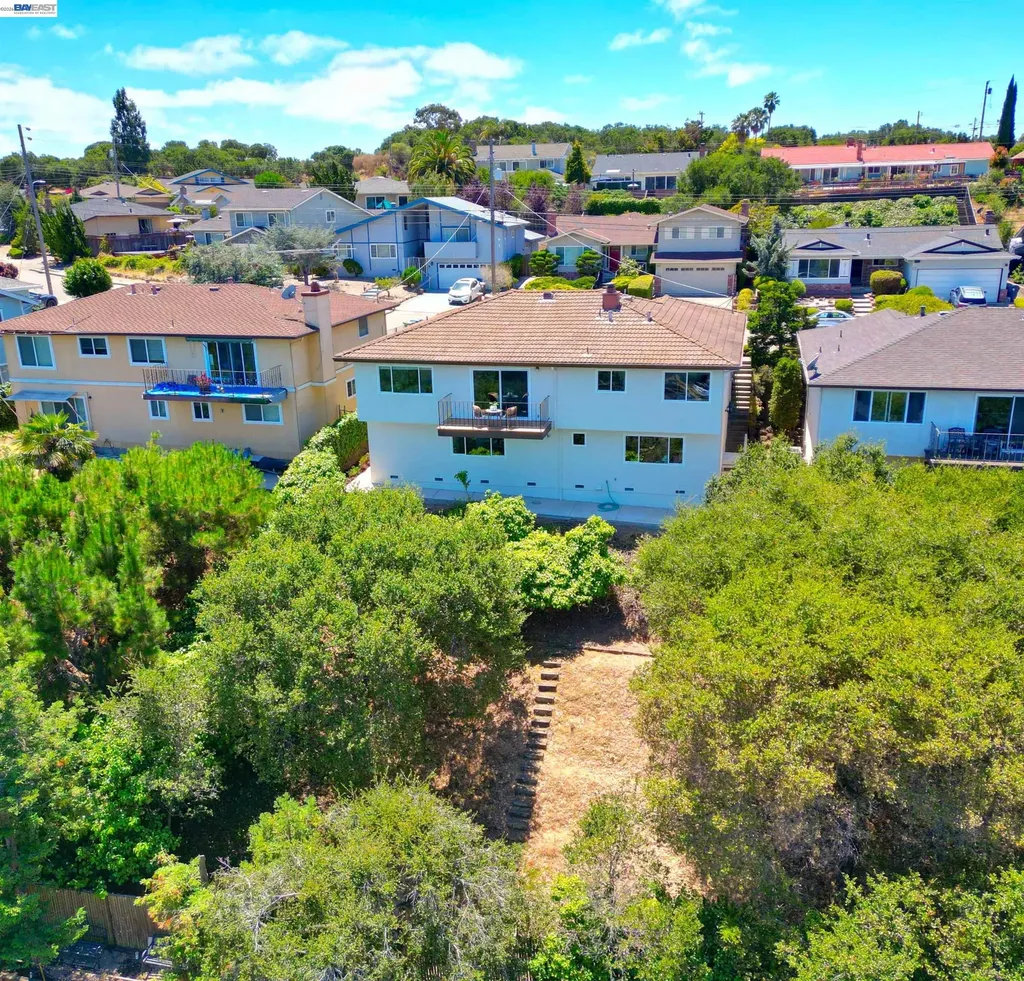 21714 Shadyspring Road Castro Valley CA 94546