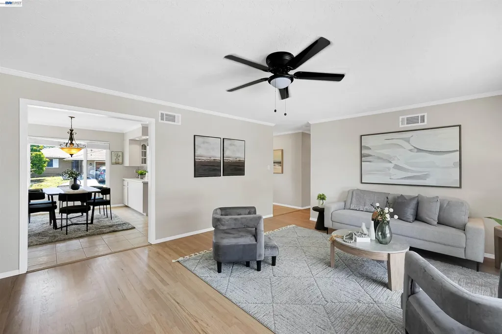 2053 Trafalgar Avenue Hayward CA 94545