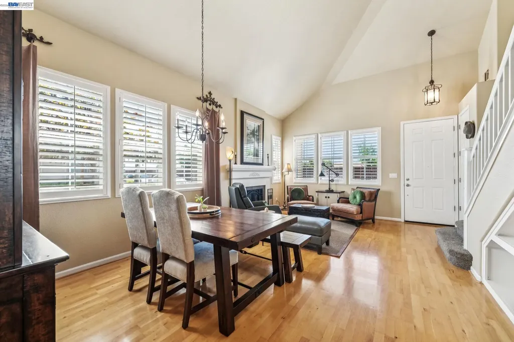 3158 Persimmon Circle Pleasanton CA 94588